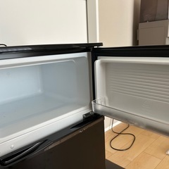 2ドア冷凍/冷蔵庫90L 型名 BR-90Bの画像