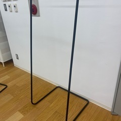 ハンガーラックの画像