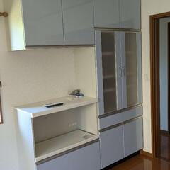 キッチン収納　吊り戸　食器棚　1点から取引OK