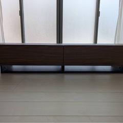 テレビ台の画像