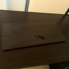 【棚付きパソコンデスク*期間限定8/7まで*】Brown：机の画像