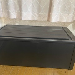 収納ボックスの画像