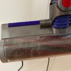 dyson v8 slim fluffy+ ダイソン　掃除機の画像