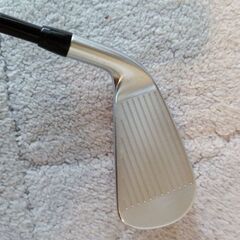 Titleist U505 2番ユーティリティの画像