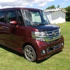 平成28年　N-BOX　Custom　4WD　G・Lパッケージ　　の画像