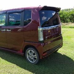 平成28年　N-BOX　Custom　4WD　G・Lパッケージ　　の画像