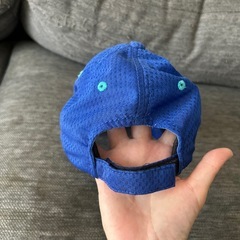 adidas 帽子の画像