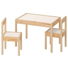 IKEA 子供　テーブル　チェア　セットの画像