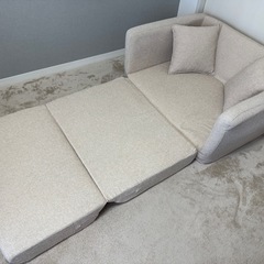 ソファの画像