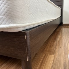 【引取無料】セミダブルベッドの画像