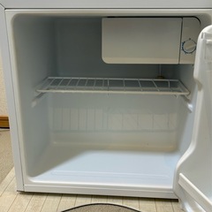 <ジャンク>ミニ冷蔵庫の画像