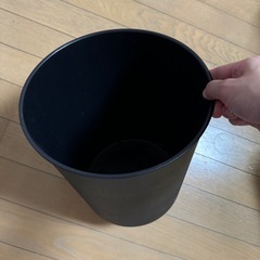ゴミ箱の画像