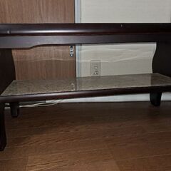 大理石のセンターテーブルの画像