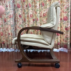 革張りソファー　2脚の画像