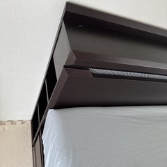 ダブルベッドとマットレスのの画像