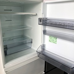大阪府配送無料　東芝　2022年製　326L 冷蔵庫の画像