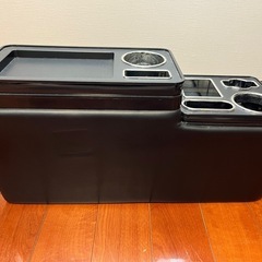 汎用コンソールボックスの画像