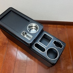 汎用コンソールボックスの画像