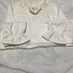 １４０サイズ白長袖の画像