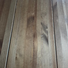 IKEAダイニングテーブルの画像