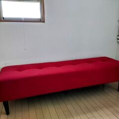 ベンチソファー 背もたれなし Baggy 2台 モケット レッド 赤  ファブリック ブラック 黒の画像