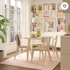 IKEAダイニングテーブル 円卓の画像