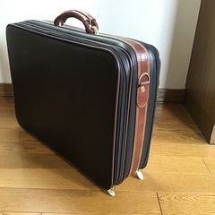 手提げカバン黒を無料での画像