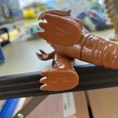 ウルトラ怪獣2体の画像