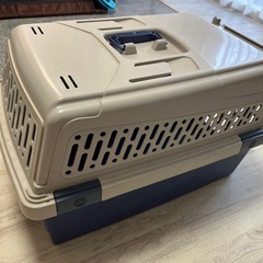 犬　持ち運び用　ゲージの画像