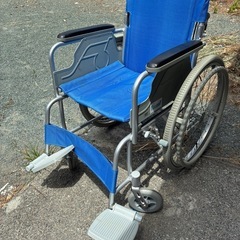 車椅子の画像