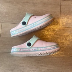 クロックス　19cmの画像