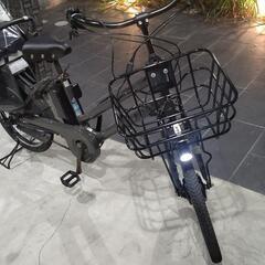 人気色　BIKKE　GRI　回生充電機能付き　電動自転車　シートクッション新品　1617の画像