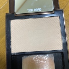 フェースパウダー トムホードの画像