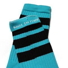 (7589) SkaterSocks (スケーターソックス) ロングソックス 靴下 男女兼用 ソックス スケボー チューブソックス Knee high Aqua tube socks with Black stripes style 1 (Made in Italy) (2の画像
