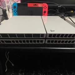 PS4ホワイト500GBヘッドセット付き初期化済の画像