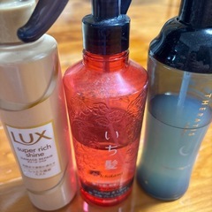 ダウニー柔軟剤シート＆寝癖直しスプレー等ヘアケア3点⭐︎合計4点セットの画像