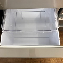 【HITACHI/ヒタチ】3ドア冷蔵庫の画像