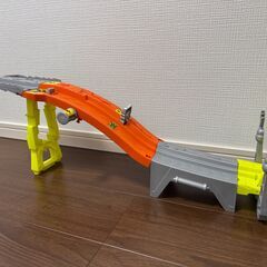 ホットウィール モンスタートラック スピード チャレンジ レースの画像