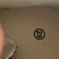 新品スニーカーの画像