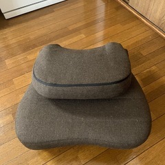小さな座椅子の画像