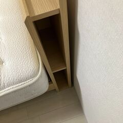  24723  コンセント付きダブルベッドフレーム、マットレス付き   D ◆大阪市内・東大阪市他 6,000円以上ご購入で無料配達いたします！◆ ※高槻・枚方方面◆西宮・尼崎方面◆生駒方面　それぞれ条件付き無料配送あり！            の画像