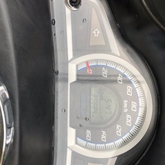 大阪府八尾市　PCX 125jf56 整備済み　タイヤ前後交換済みトップボックス付きの画像