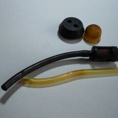 エンジン　草刈り機　仮払機　２３ｃｃクラス　キャブのオーバーホール　!!修理もします　の画像