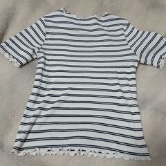 □　レディース　ボーダー柄Tシャツ　URBANITY  Mサイズ　身長１５４～１６２　　バスト７８～８７の画像