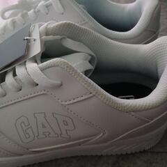 GAP　新品スニーカー　の画像