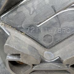 ジムニーJB64/JB74純正グリル　キズ有りの画像