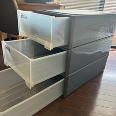 押入れ収納の画像