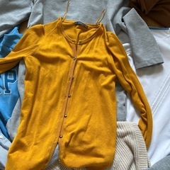 古着あれこれ　GAPパーカー、ベネトンシャツ　フレッドペリーなど他ユニクロワンピースなどの画像