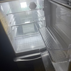 冷蔵庫　黒の画像