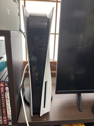【完品】プレーステーション5 CFI-1100A01 遊ばなくなったためお譲りいたします